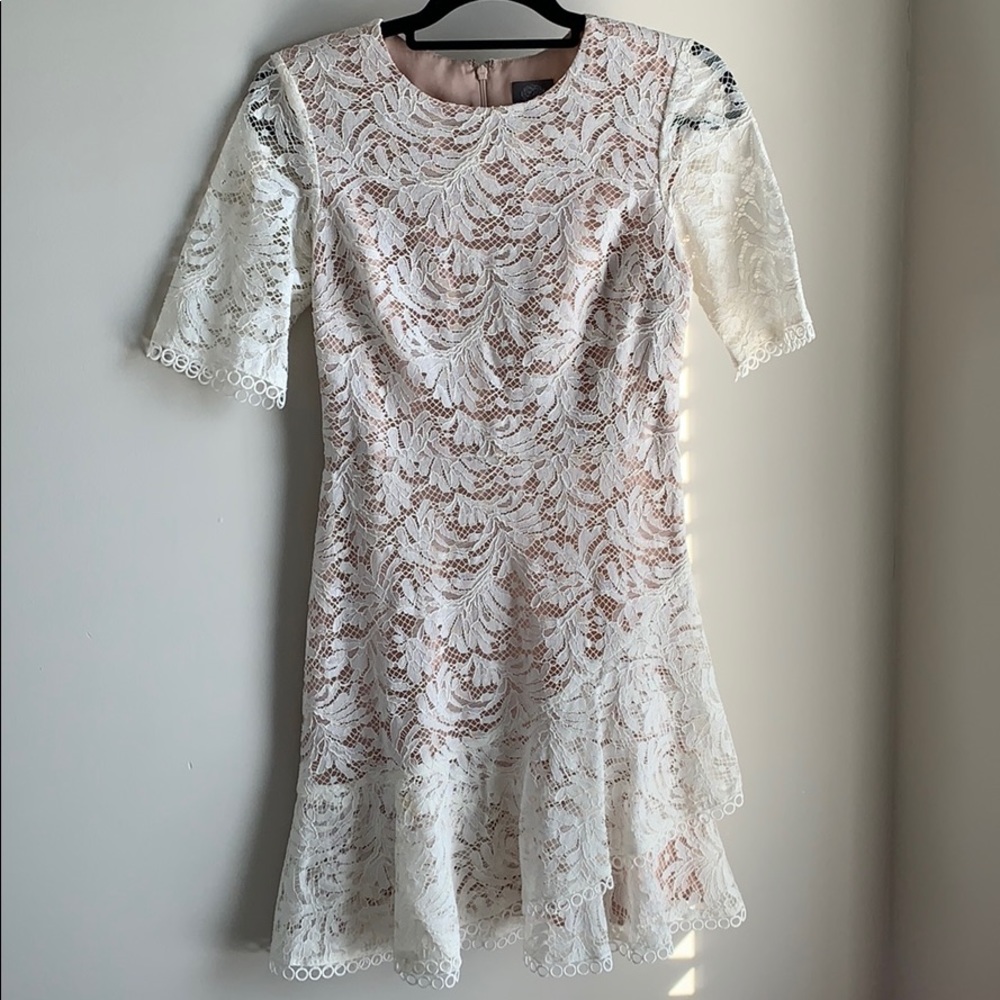 Vince Camuto Coctail Dress size 4